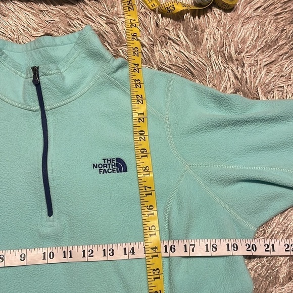 North Face Light Blue Quarter‎ Zip - Picture 8 of 8